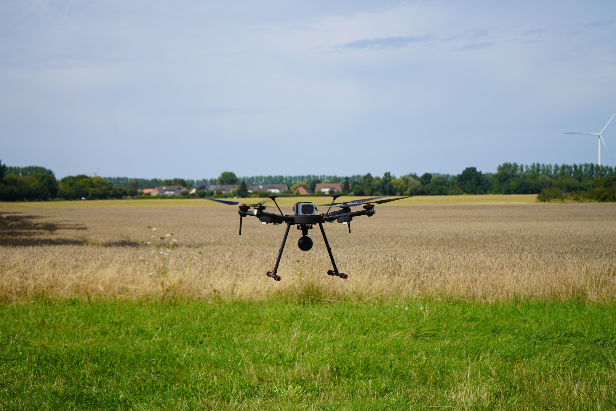 Durch die Kombination unserer UAVs und der eigens entwickelten Software sind Sie in der Lage, auch größere Areale mit geringem Aufwand zu befliegen und zu vermessen.